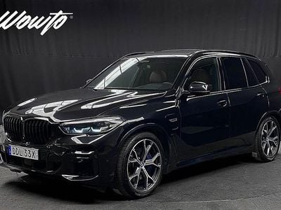 Svart Begagnad 2021 BMW X5 iPerformance SUV | 499 800 kr (Bra pris)