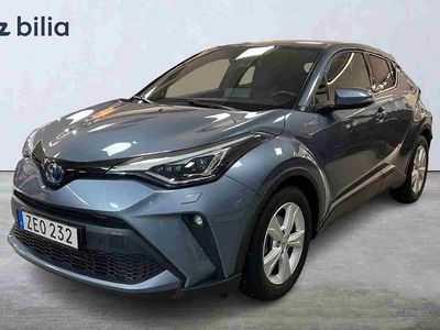 Grå Begagnad 2022 Toyota C-HR SUV | 269 900 kr