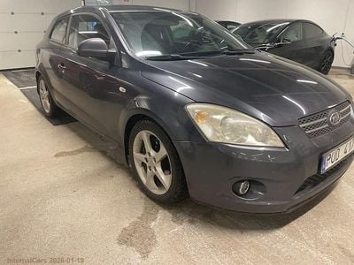 Grå Begagnad 2007 Kia ProCeed Sport Halvkombi | 34 900 kr