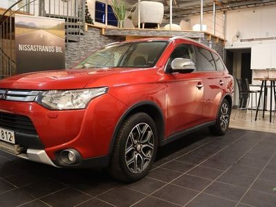 begagnad Mitsubishi Outlander 2.2 Di-D 4WD 7 sistsa 0 2015, SUV