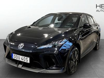 Svart Begagnad 2023 MG MG4 EV Halvkombi | 239 900 kr (Marknadspris)