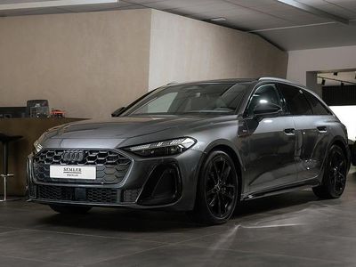 Grå Begagnad 2024 Audi A5 S-Line Kombi | 549 000 kr