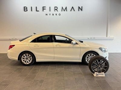 Vit Begagnad 2015 Mercedes CLA200 Sportkupé | 179 900 kr (Marknadspris)