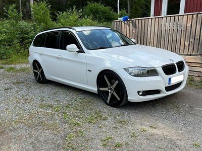 begagnad BMW 320 d Touring Comfort