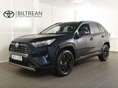 Blå Begagnad 2024 Toyota RAV4 Hybrid Style SUV | 459 800 kr (Marknadspris)