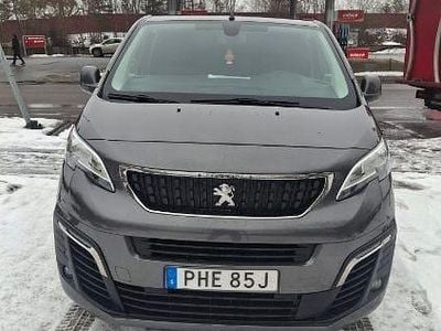 Begagnad Peugeot Expert 177 HK (130 kW) 2019 Van