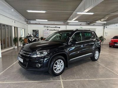 Svart Begagnad 2013 VW Tiguan Sportline SUV | 119 900 kr (Marknadspris)
