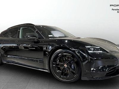 Svart Begagnad 2024 Porsche Taycan Sport Turismo Kombi | 1 045 000 kr