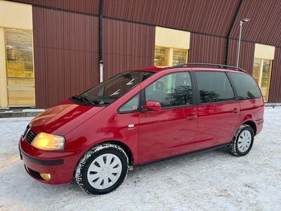 Begagnad Seat Alhambra 150 HK (110 kW) 2007 Minibuss