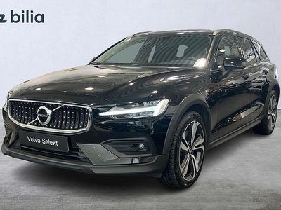 Begagnad Volvo V60 CC 197 HK (144 kW) 2021 Svart Kombi