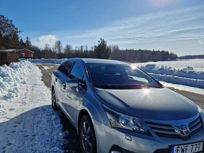 begagnad Toyota Avensis Kombi 2.0 D-4D Euro 5