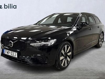 Svart Begagnad 2025 Volvo V90 Plus Kombi | 459 900 kr