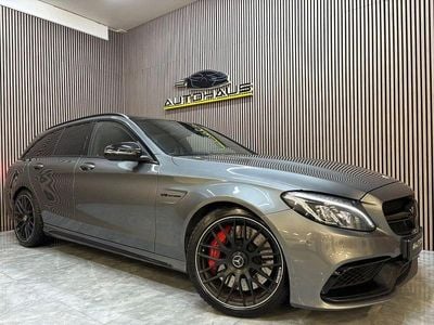 Grå Begagnad 2018 Mercedes C63S AMG Kombi | 499 900 kr