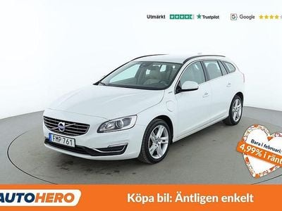 Begagnad Volvo V60 Momentum 287 HK (211 kW) 2014 Vit Kombi