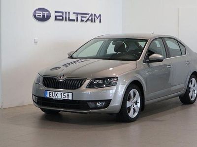 Begagnad Skoda Octavia Elegance 105 HK (77 kW) 2015 Ljusbrun Halvkombi