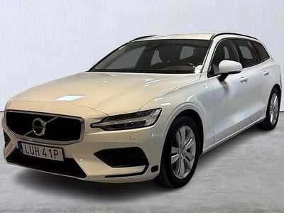 Vit Begagnad 2019 Volvo V60 Momentum Kombi | 199 900 kr (Lite dyr)