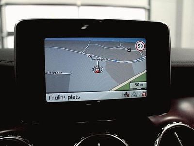 Mercedes GLA220