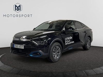 Svart metallic Begagnad 2022 Citroën e-C4 Shine Sedan | 239 900 kr (Marknadspris)