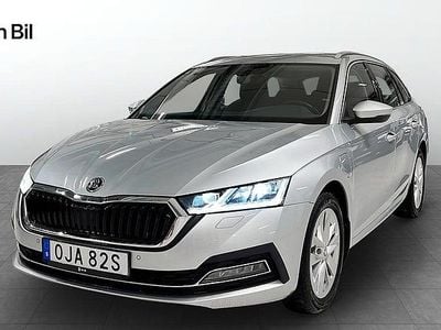 Silver Begagnad 2024 Skoda Octavia Style Kombi | 319 900 kr (Bra pris)