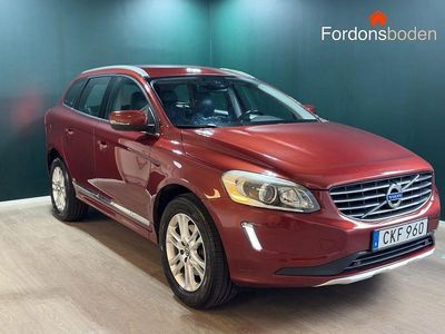 Röd Begagnad 2014 Volvo XC60 Summum SUV | 154 800 kr (Marknadspris)