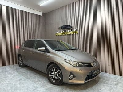 Toyota Auris Hybrid