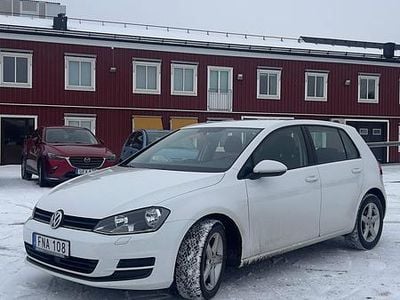 Begagnad VW Golf VII 105 HK (77 kW) 2015