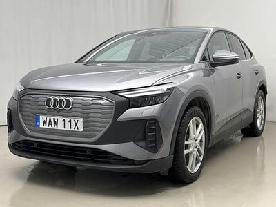 Begagnad Audi Q4 Sportback e-tron Advanced 150 kW (204 HK) 2024 Grå SUV