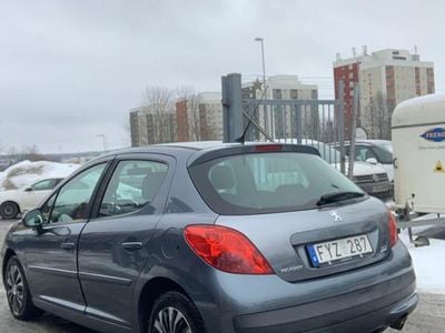 Begagnad Peugeot 207 120 HK (88 kW) 2008