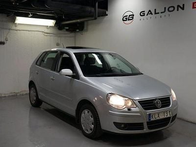 Begagnad VW Polo Comfortline 80 HK (58 kW) 2009 Silver Halvkombi