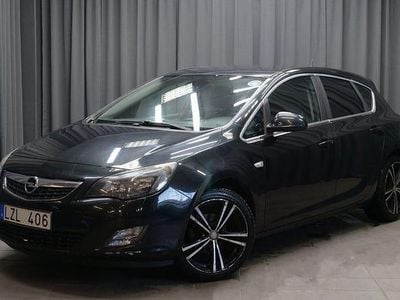 Svart Begagnad 2011 Opel Astra Enjoy Halvkombi | 39 000 kr (Marknadspris)