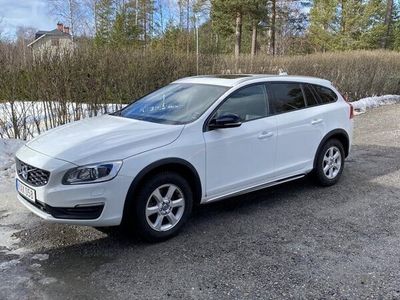 Volvo V60 CC