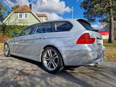 begagnad BMW 325 i Touring Comfort, Dynamic Euro 4 manuell