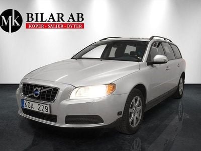 Ljusgrå (grå) Begagnad 2009 Volvo V70 Kinetic Kombi | 89 900 kr (Lite dyr)