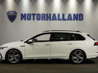 Vit Begagnad 2023 VW Golf VIII R-line Kombi | 269 900 kr (Marknadspris)