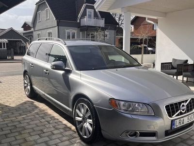 begagnad Volvo V70 D3 Geartronic Momentum Euro 5