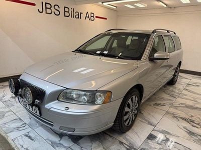Ljusgrå Begagnad 2007 Volvo V70 Momentum Kombi | 69 000 kr (Marknadspris)
