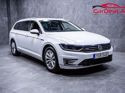 Vit Begagnad 2018 VW Passat GTE Kombi | 168 800 kr (Marknadspris)