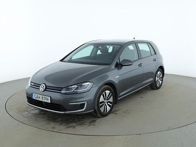 Mörkgrå Begagnad 2020 VW e-Golf Halvkombi | 167 000 kr (Marknadspris)