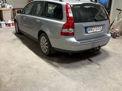 Begagnad Volvo V50 220 HK (161 kW) 2006 Kombi