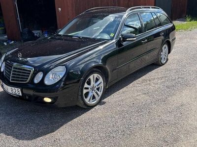 Mercedes E220