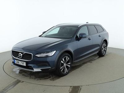Begagnad Volvo V90 CC Pro 200 HK (147 kW) 2021 Blå Kombi