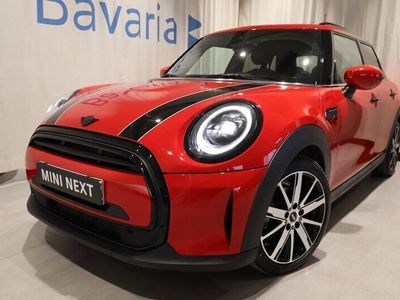 begagnad Mini Cooper 5-dörrar Skinn / Apple CarPlay / decemberkampanj