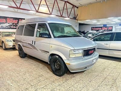 Begagnad GMC Safari 193 HK (141 kW) 1997 Ljusgrå Minibuss