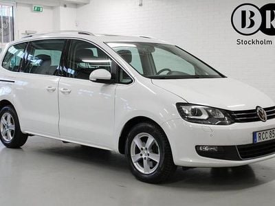 Begagnad VW Sharan 150 HK (110 kW) 2018 Vit Minibuss