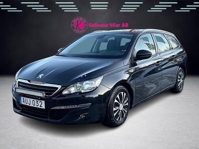 Begagnad Peugeot 308 SW Active 120 HK (88 kW) 2015 Svart Kombi