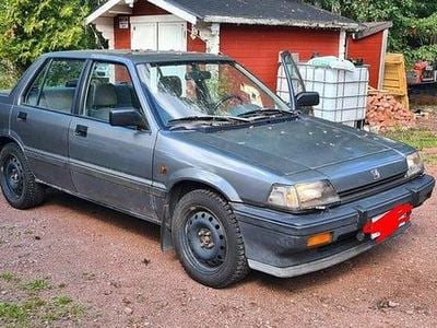 Begagnad 1987 Honda Civic Sedan | 27 000 kr