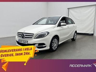 Vit Begagnad 2016 Mercedes B200 Style Minibuss | 139 900 kr