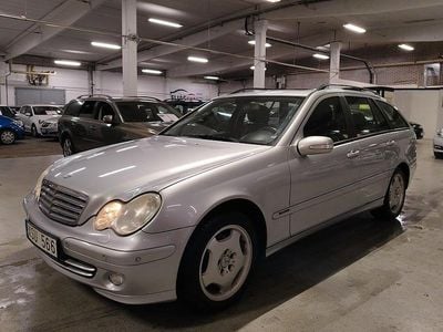 Silver Begagnad 2006 Mercedes C200 Classic Kombi | 44 900 kr (Bra pris)