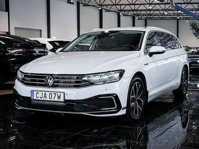 Begagnad VW Passat GTE 218 HK (160 kW) 2022 Vit Kombi