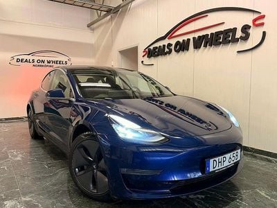 Begagnad Tesla Model 3 Long Range AWD 324 kW (441 HK) 2019 Blå Sedan